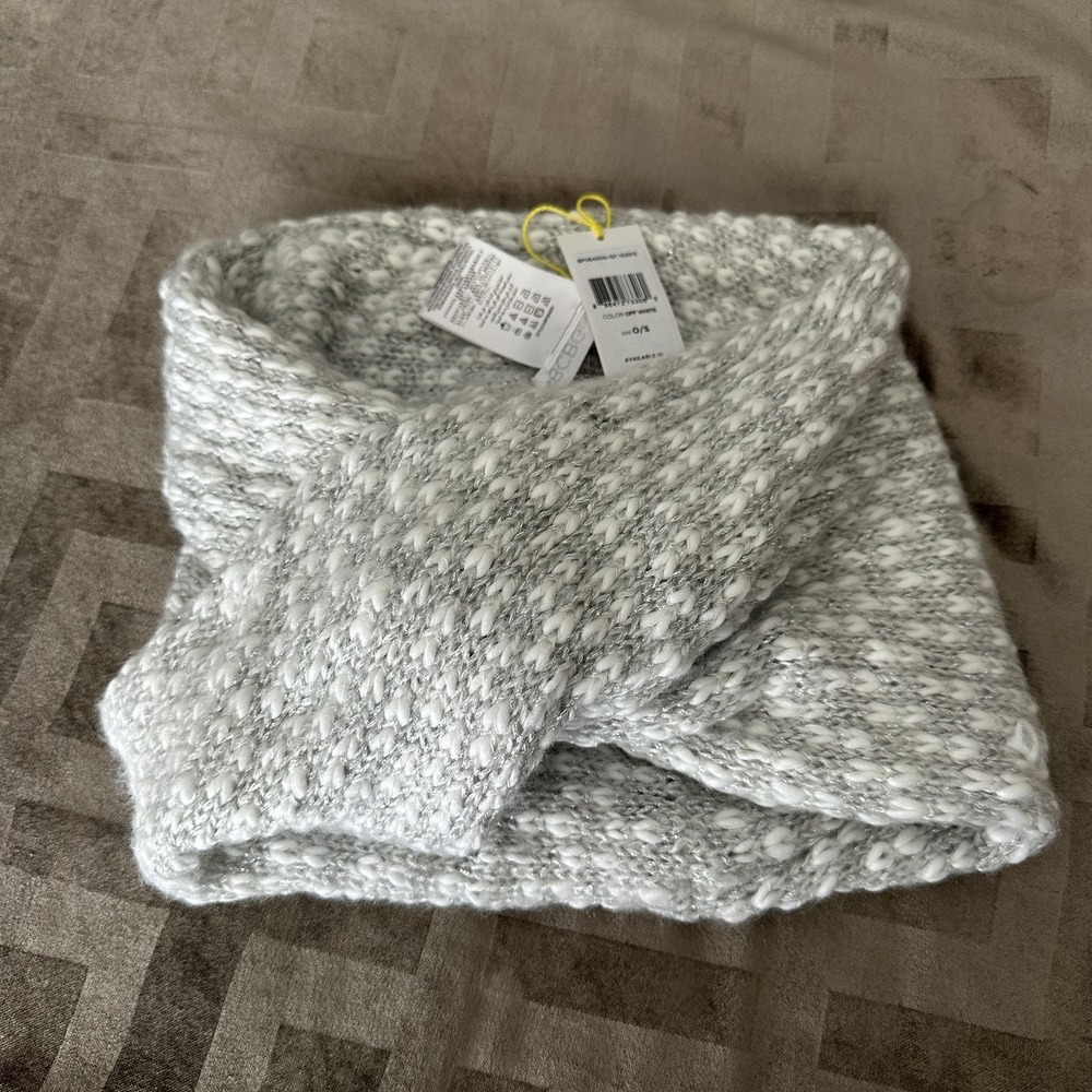 BCBGeneration Y2K Scarf Womens One Size Off White‎ Knit Infinity Cowl Glitter